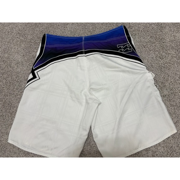 Vintage Billabong Board Shorts White Mark Occhilupo Surfing Y2K Mens 36 x 11" - Picture 5 of 16